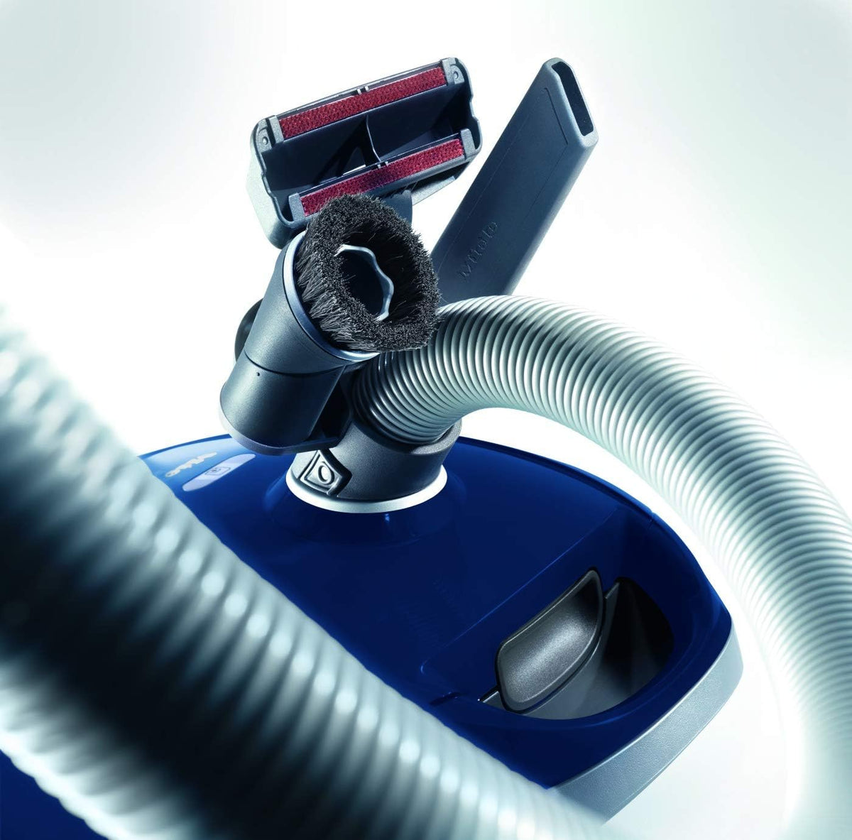 Marine Blue Canister Vacuum M585
