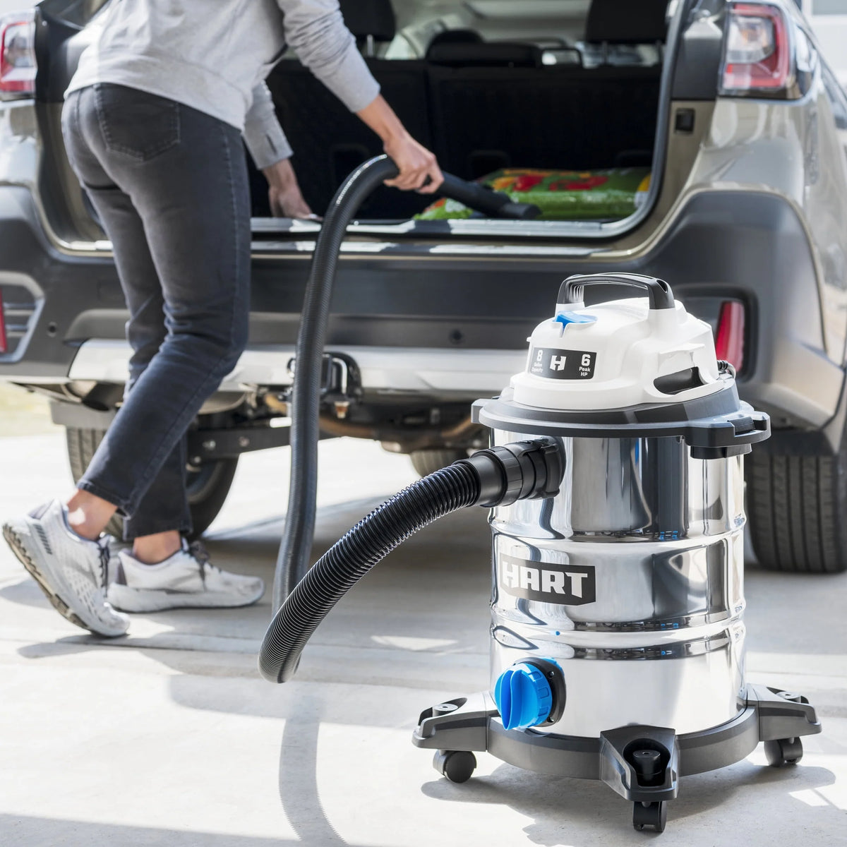 8 Gallon 6 Peak HP Stainless Steel Wet/Dry Vacuum B331