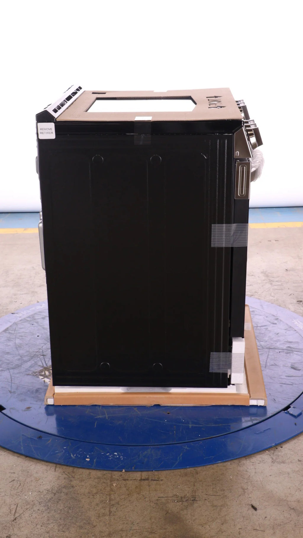 6.3 Cu. Ft. Stainless Steel Electric Slide-In Range T699108