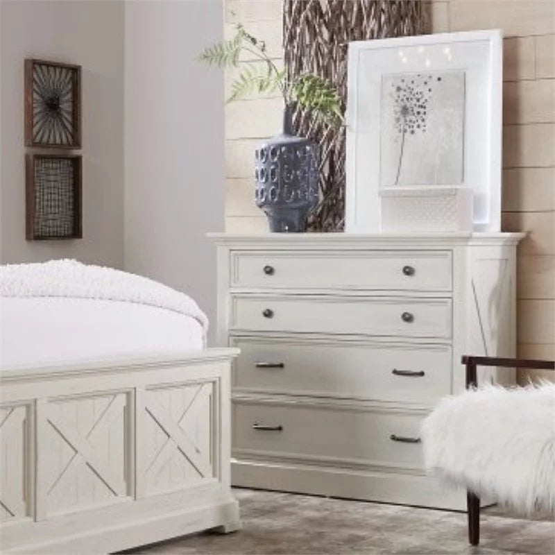 White 4 Drawer Wooden Chest Q327