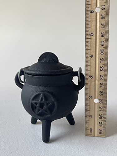Cast Iron Cauldron with Lid and Handle I491769