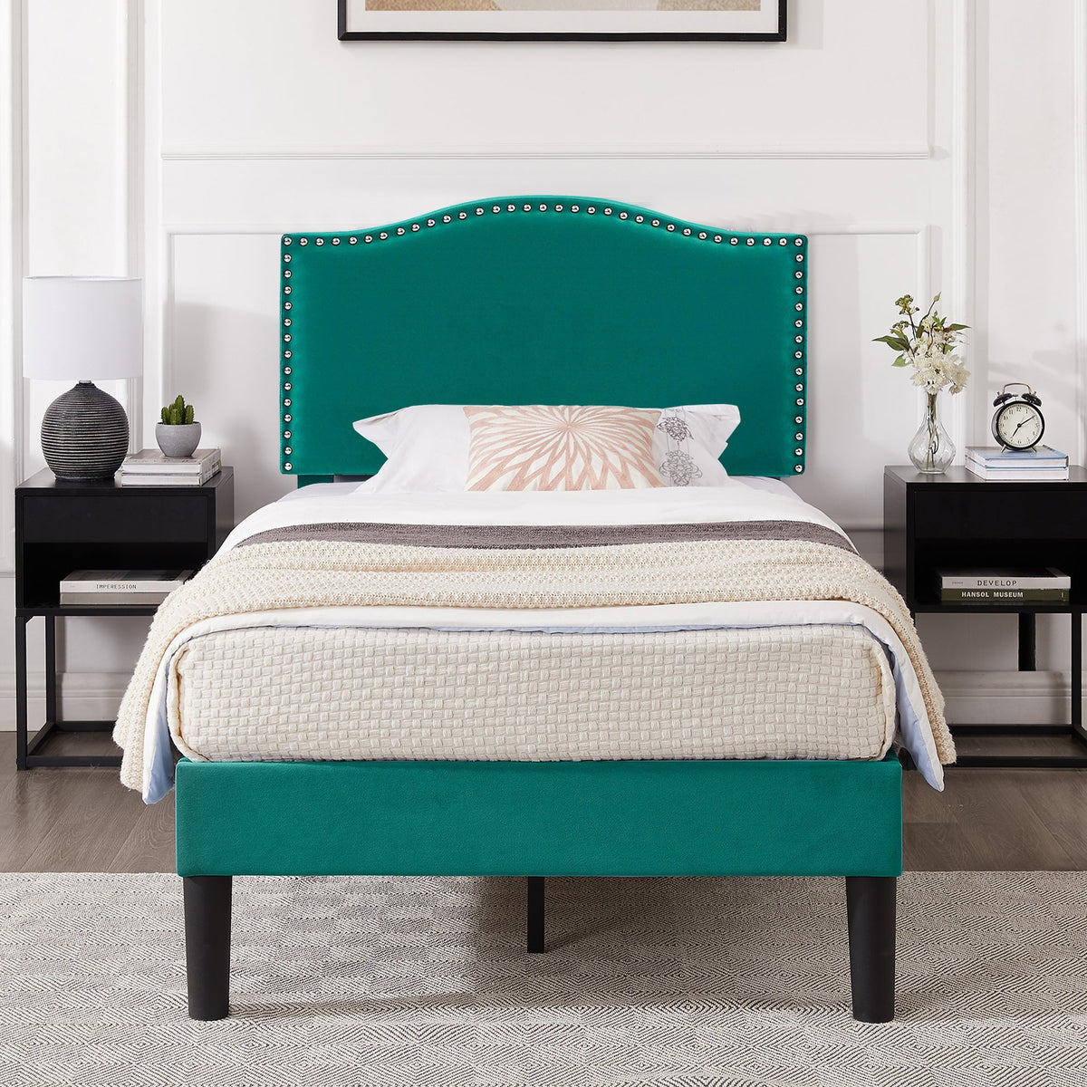 Queen Upholstered Platform Bed with Adjustable Headboard S526553