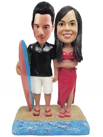 Beach Couple O8573