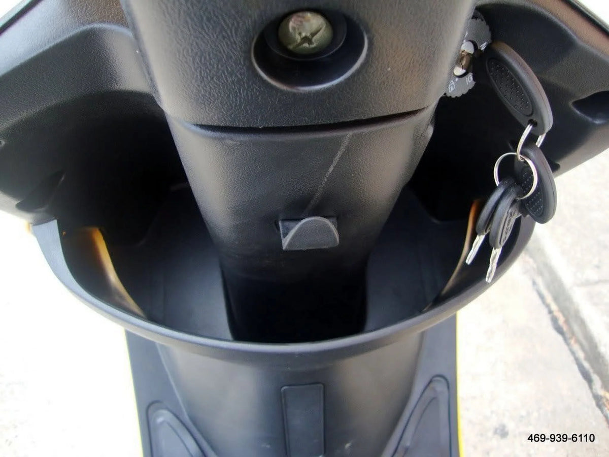49cc Gas Fully Automatic Scooter Moped with Trunk E6928