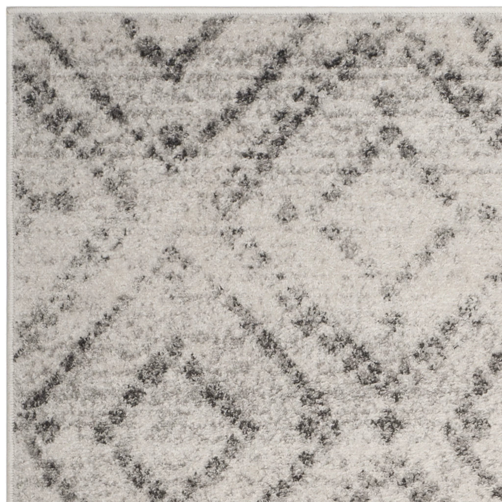 Light Grey Geometric Area Rug 8' x 10' H5243