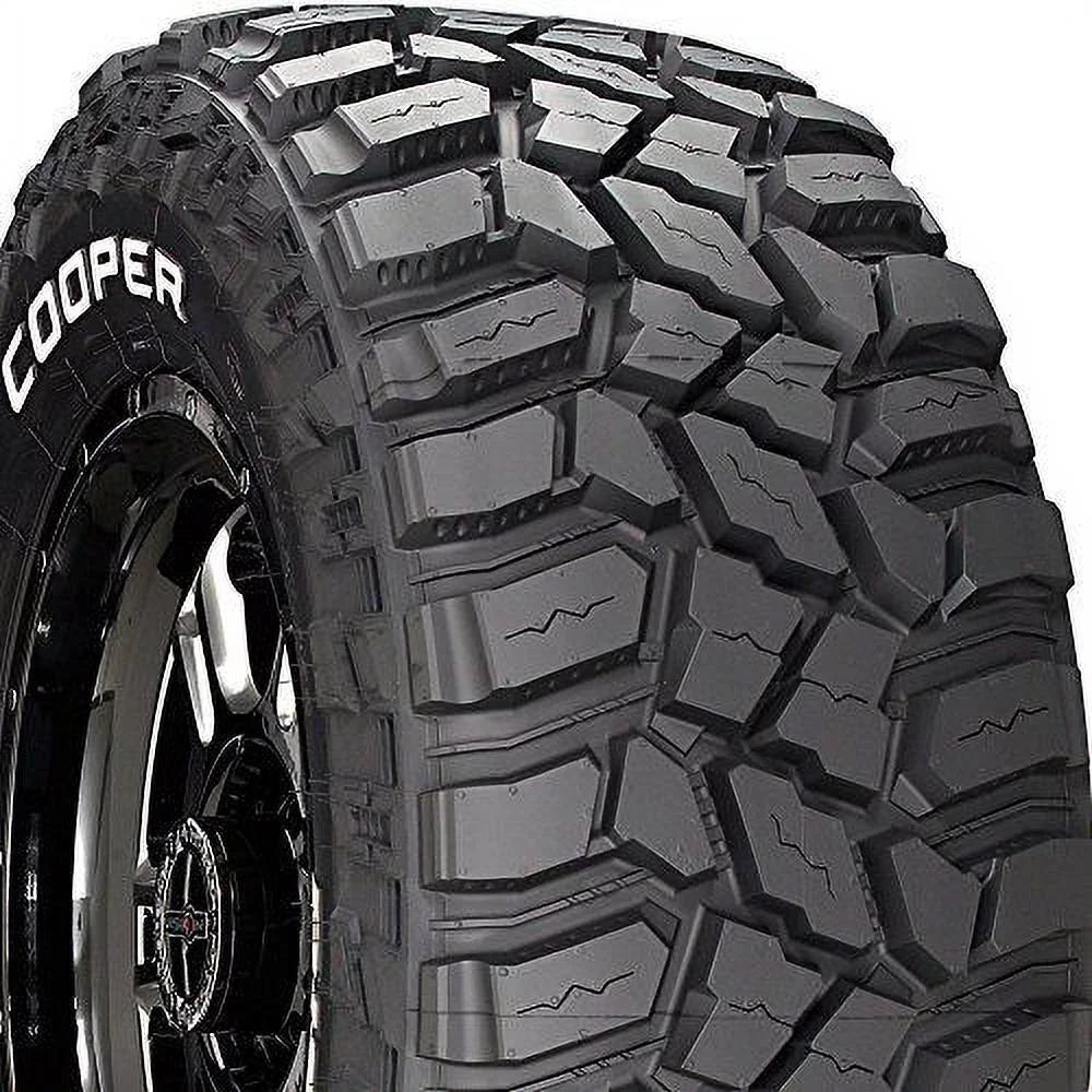 LT285/75R16 Mud Terrain Tire S18684