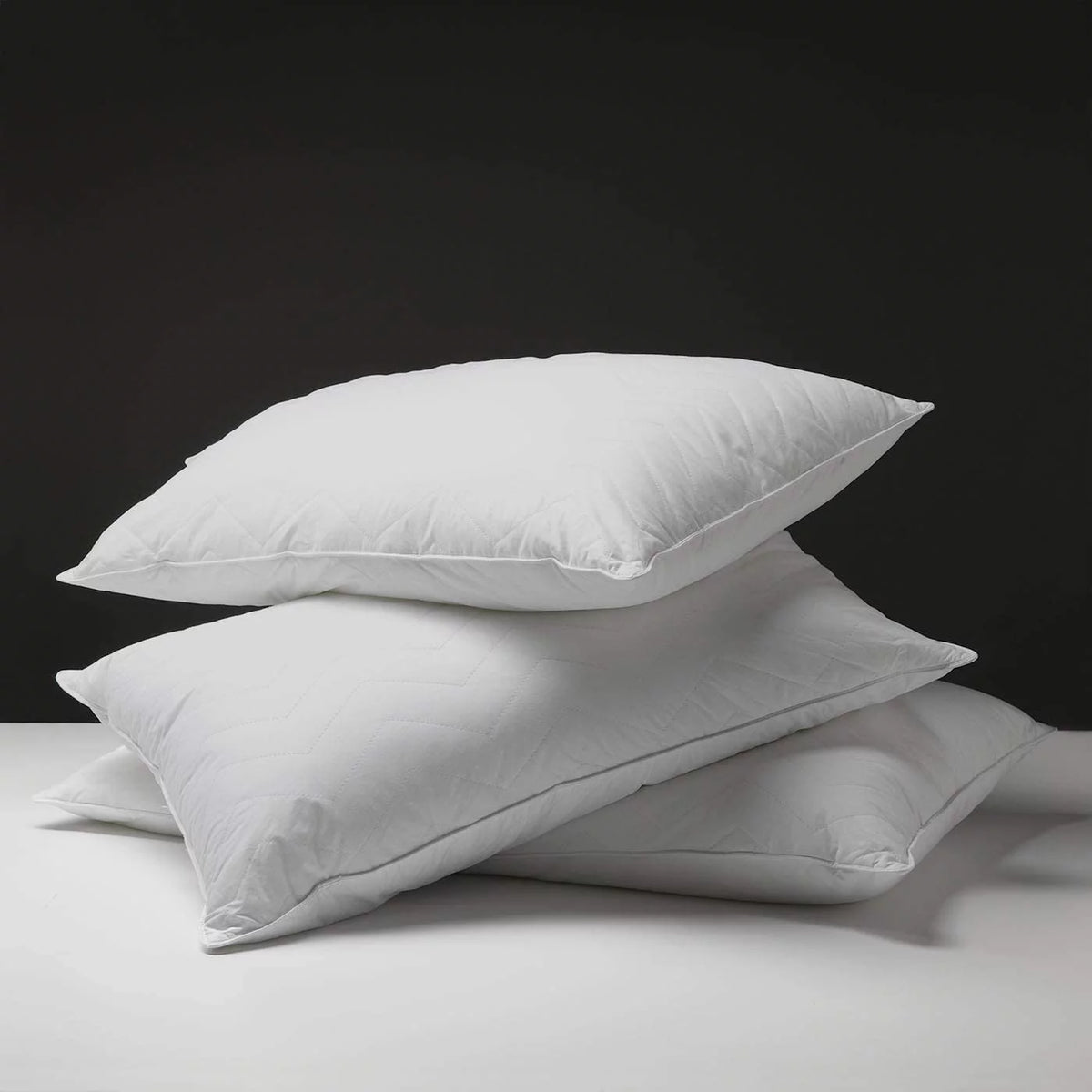 Hotel Quality 233 TC Cotton Gel Fiber Bed Pillow D70616
